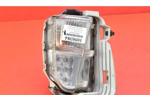 Toyota Prius+ (ZVW40) Front indicator light 4754