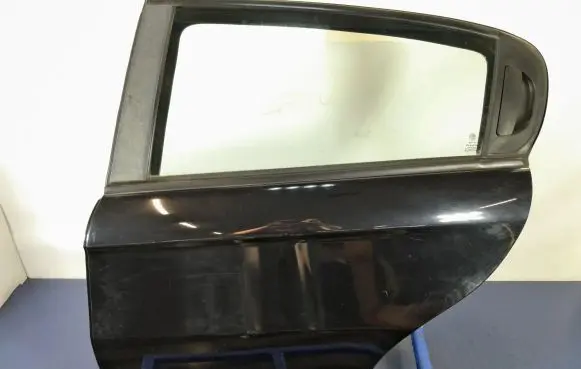 Alfa Romeo 147 Rear door