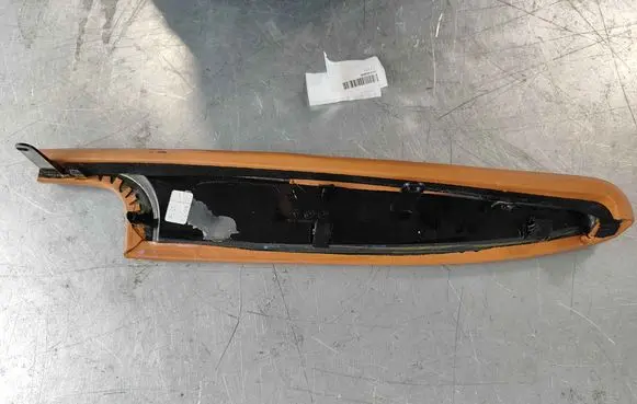 Maserati Quattroporte Other rear door trim element 66940800