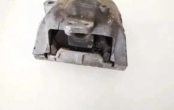 Volkswagen Golf IV Engine mount bracket 1j0199262