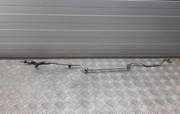 Mercedes-Benz CLS C218 X218 Gearbox oil cooler pipe/hose A2122700027