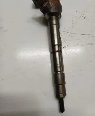 Skoda Octavia Mk3 (5E) Fuel injector 04L130277AE 0445110