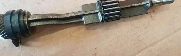 Audi A3 S3 8V Balance shaft 06K103305A