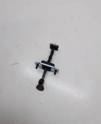 Hyundai Kona I Front door check strap stopper