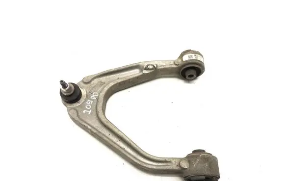Maserati Ghibli Front lower control arm/wishbone 06700041860