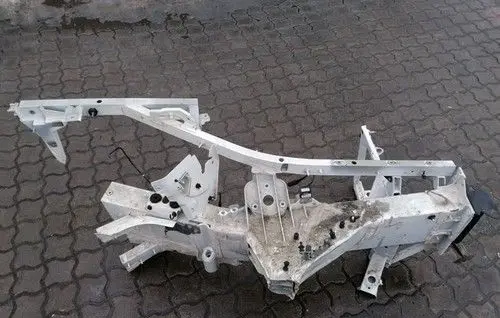 Mercedes-Benz AMG GT R190 C190 Front shock absorber mounting bracket A1906209301