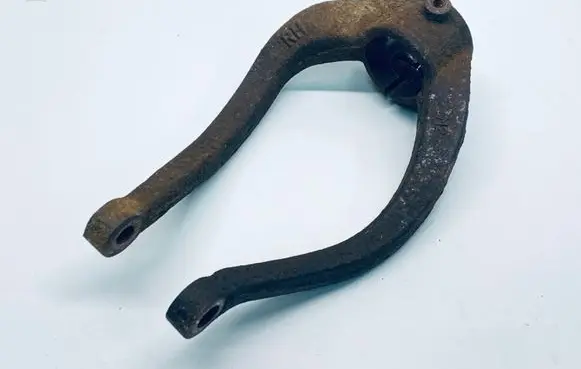 KIA Opirus Lower shock absorber bracket 5468238000