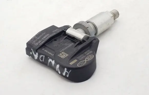 Hyundai Sonata Tire pressure sensor 529333N000 529332M550 S180052091C