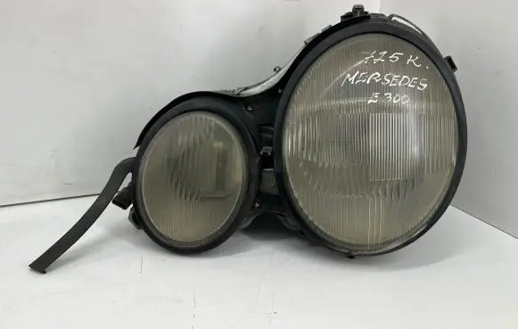 Mercedes-Benz E W210 Headlight/headlamp 14434500 02040401