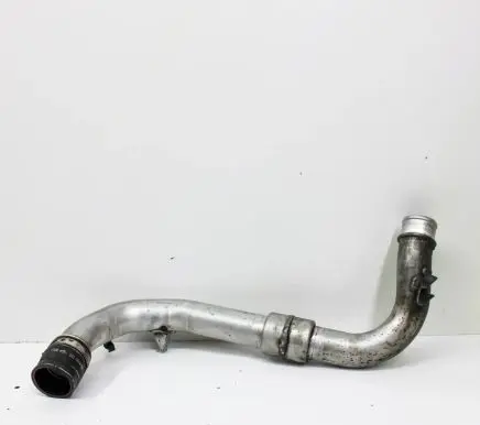 Intercooler hose/pipe