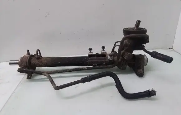 Volkswagen Golf IV Steering rack