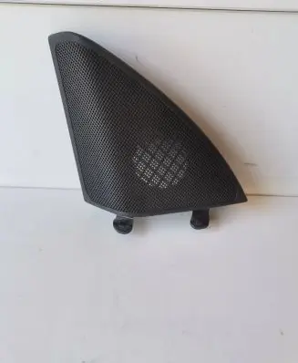Mercedes-Benz C W205 Front door speaker cover trim A2057200148 18321224