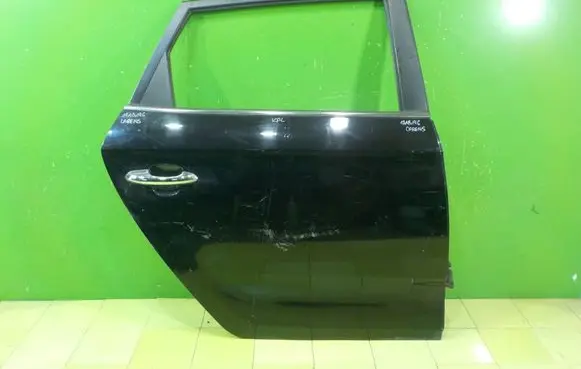 KIA Carens III Rear door PRAWE
