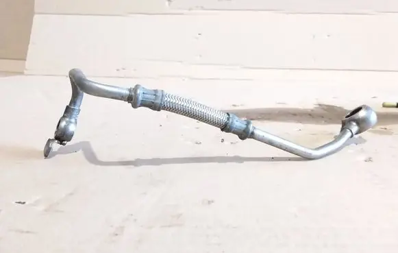Peugeot 508 RXH Turbo turbocharger oiling pipe/hose 9682740880