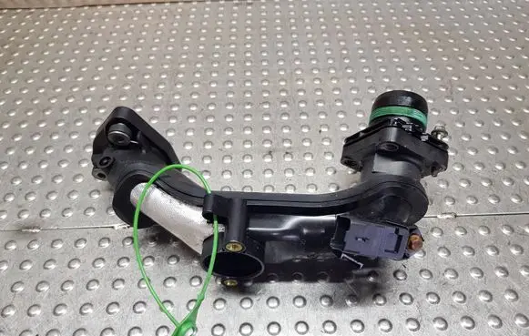 Ford Focus Intercooler hose/pipe S27708301 9674942380
