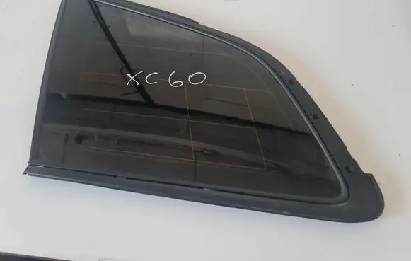 Volvo XC60 Rear side window