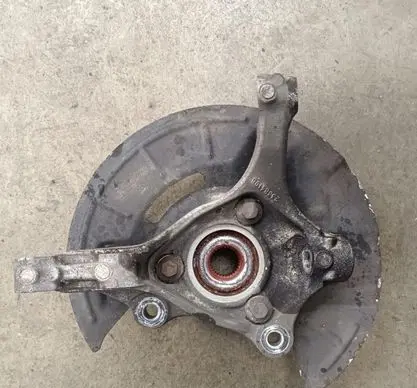 Opel Insignia B Front wheel hub spindle knuckle 23384198