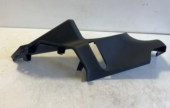 Porsche Taycan 9J1 (C) pillar trim 9J0867242