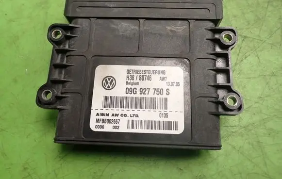 Volkswagen PASSAT B6 Other control units/modules 09G927750S