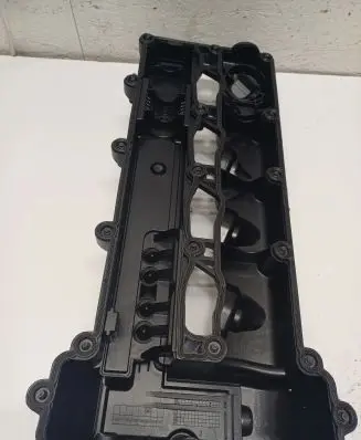 Mercedes-Benz E W212 Rocker cam cover A6510100230