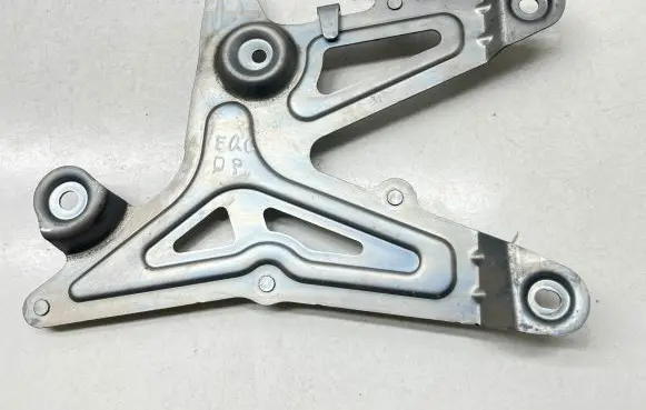 Mercedes-Benz EQC Other engine bay part A2935454800