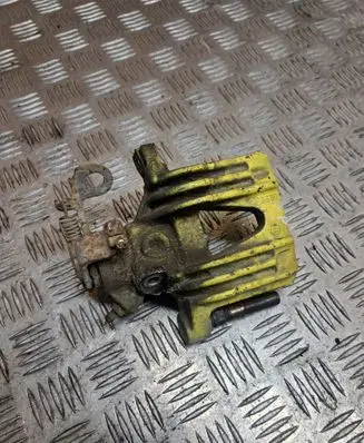 Opel Astra G Rear brake caliper