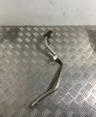 Volkswagen Touareg II Engine coolant pipe/hose 7P0815249