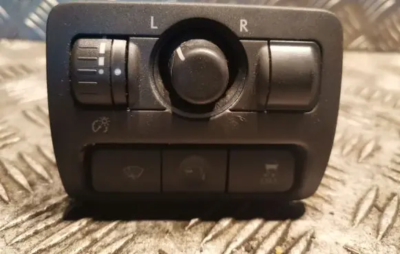 Subaru Legacy Wing mirror switch 159A03