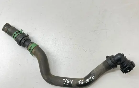 Renault Megane III Engine coolant pipe/hose