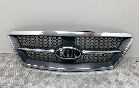 KIA Sportage Front bumper upper radiator grill 863503E020