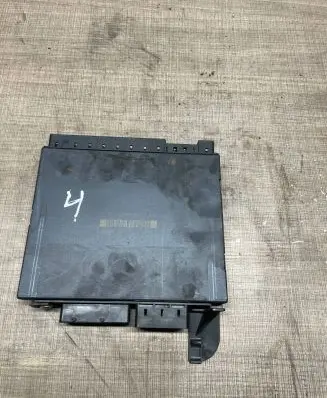Mercedes-Benz S W220 Seat control module 2208205585 7271