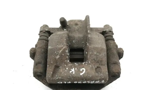 Toyota Verso-S Rear brake caliper