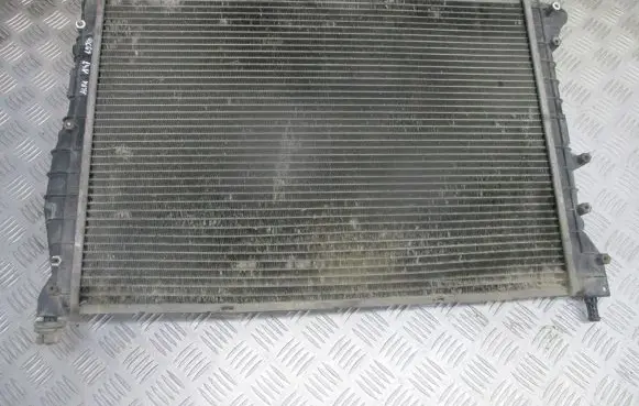 Alfa Romeo 147 Coolant radiator