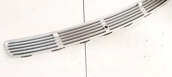 Mercedes-Benz E W211 Air intake duct part