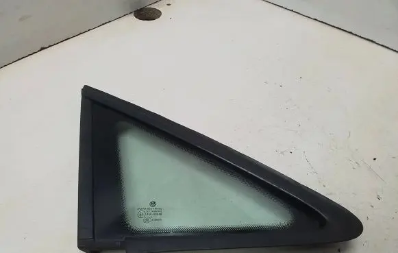 Volkswagen Touran I Front triangle window/glass 43R00048 E000255 DOT24M68AS2