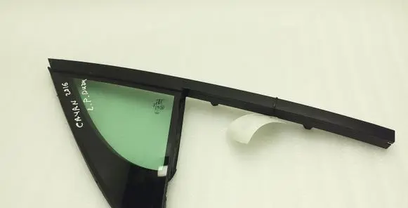 Porsche Cayenne (92A) Front door vent window glass four-door 7P6845113 7P5845113 7P0845113