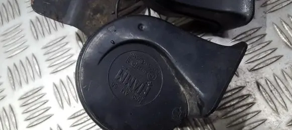 Renault 19 Horn signal E335717 CH2035