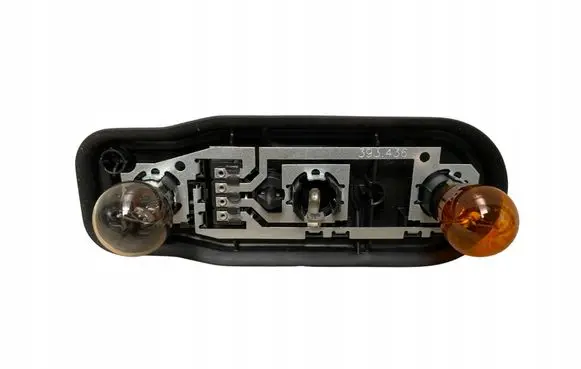 BMW 5 E39 Tail light bulb cover holder 2496339
