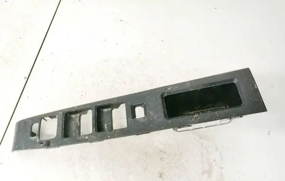 Mazda 5 Front door window switch trim cc64684l6