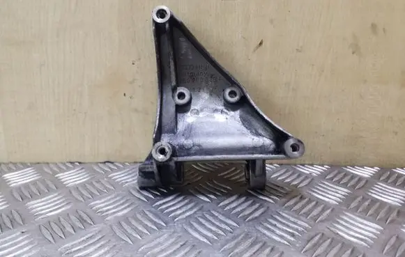 Audi A4 S4 B6 8E 8H A/C compressor mount bracket 059260885F