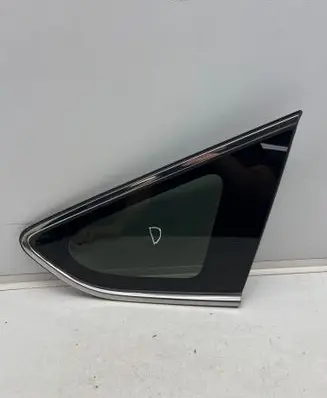 Hyundai Santa Fe Rear side window 878202W000 DOT736AS3M35 4004138