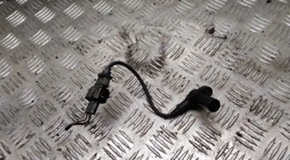 Volkswagen Transporter - Caravelle T4 Crankshaft speed sensor 121902