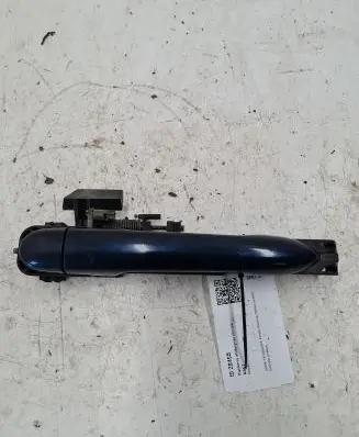 Nissan Primera Front door exterior handle