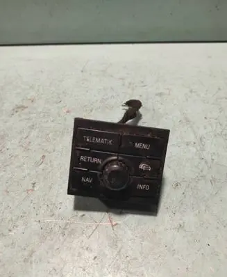 Audi A8 S8 D2 4D Head unit multimedia control 4D0919721D