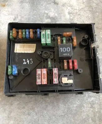 Audi A4 S4 B8 8K Fuse box set 091817190 34256015