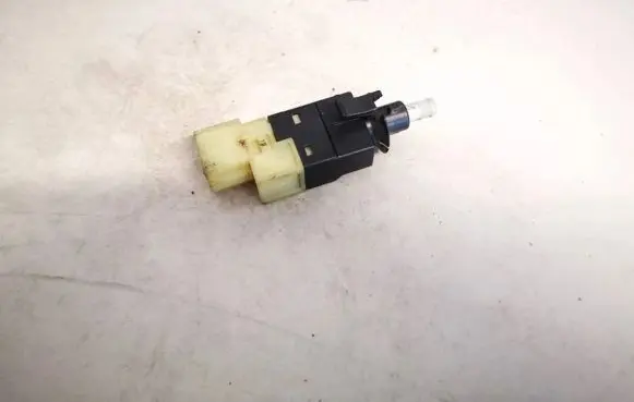 Brake pedal sensor switch