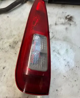 Ford Fusion Rear/tail lights 231312