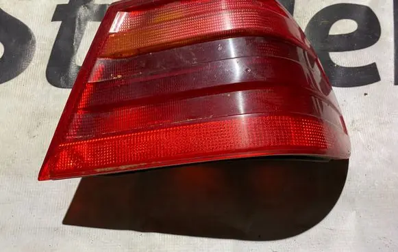 Mercedes-Benz E W210 Rear/tail lights a2108200264 2108200264