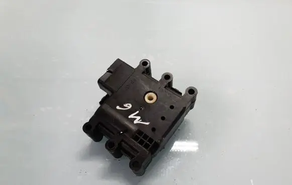 Mazda 6 Air flap motor/actuator 5621Y