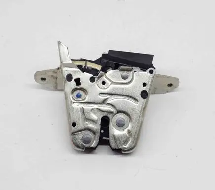 Tailgate/trunk/boot lock/catch/latch